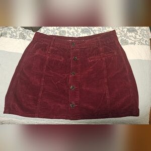 American Eagle Women's Burgundy Corduroy Skirt